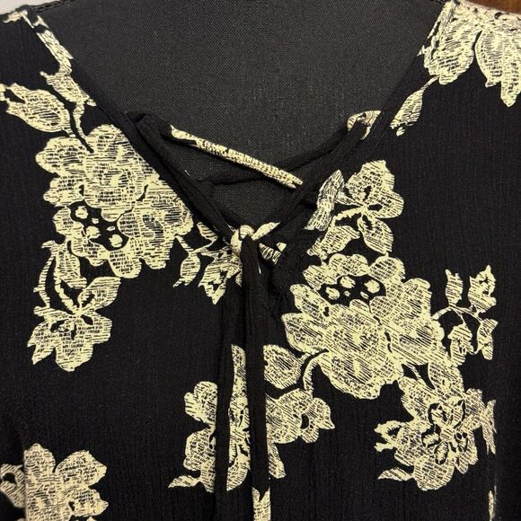 Indigo Soul Blouse 2X Babydoll Style Floral Casual Witchy Classic Boho - Picture 3 of 9